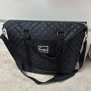 Simplify Co Black Quilted Tote Bag
